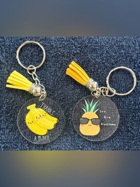 17 BRIGHT YELLOW "Thank You" Fruit Keychains • Banana & Pineapple